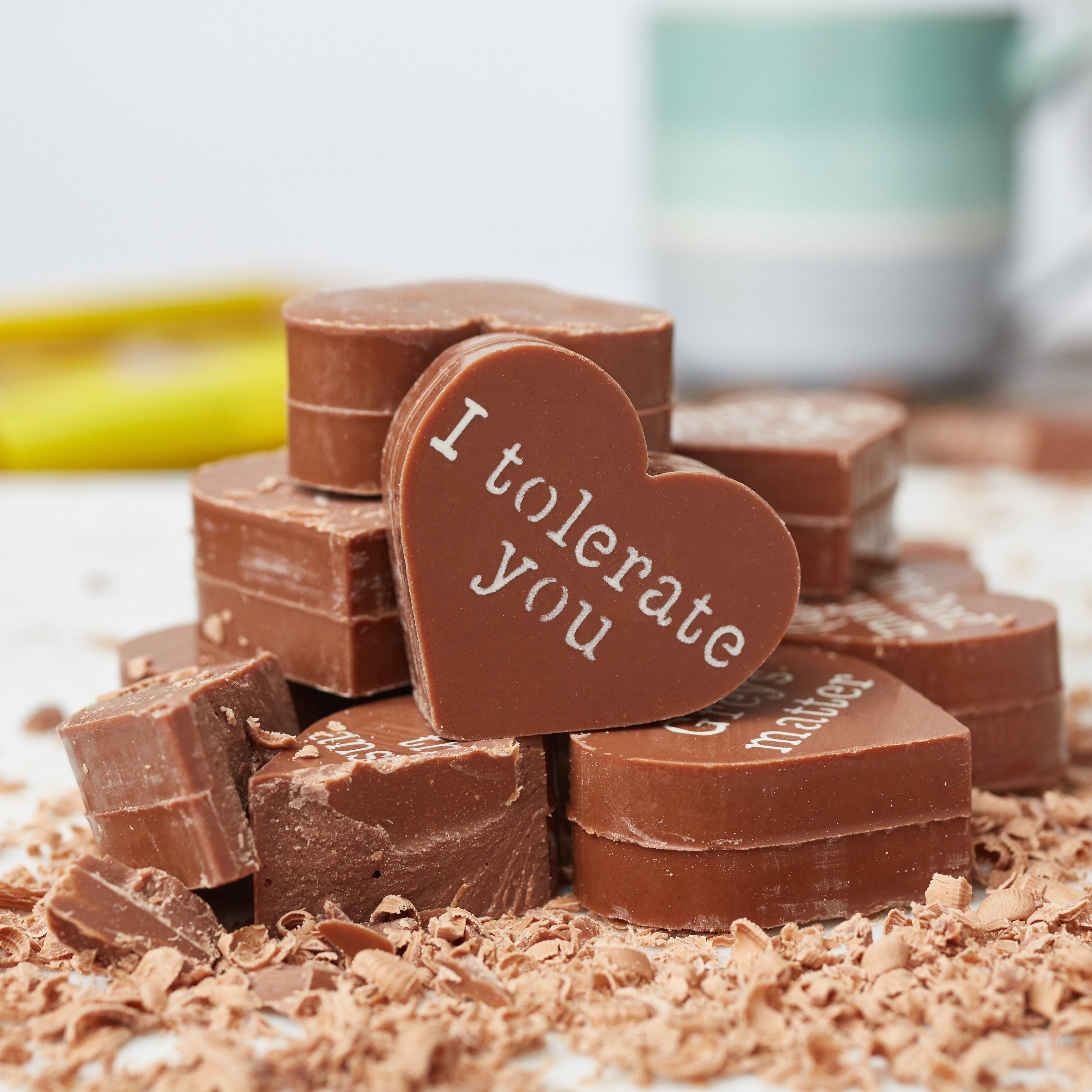 Scrumptious handmade chocolate for Valentine'd Day delivery
